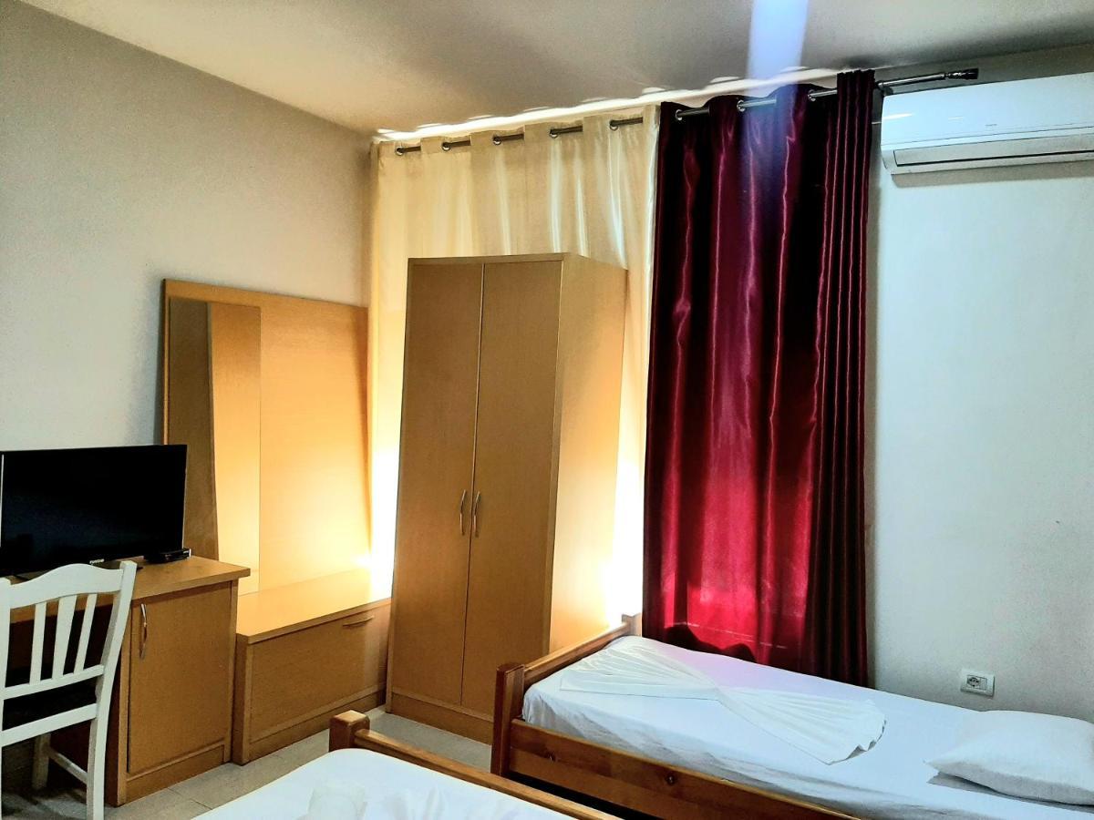 Hotel Vila Giorgio Shkodër Eksteriør billede